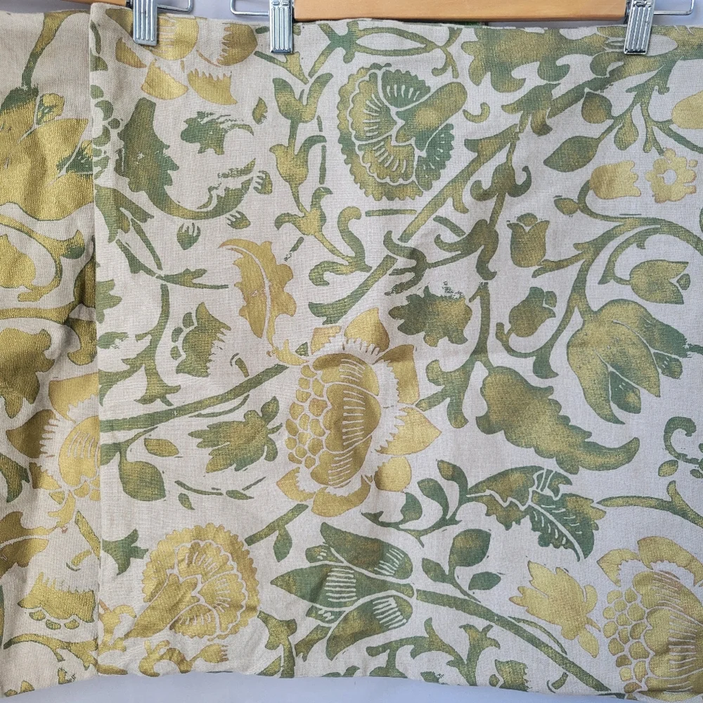 2 Pottery Barn Printed Floral Cotton Linen Pillow Cover Green Gold 20 x 20